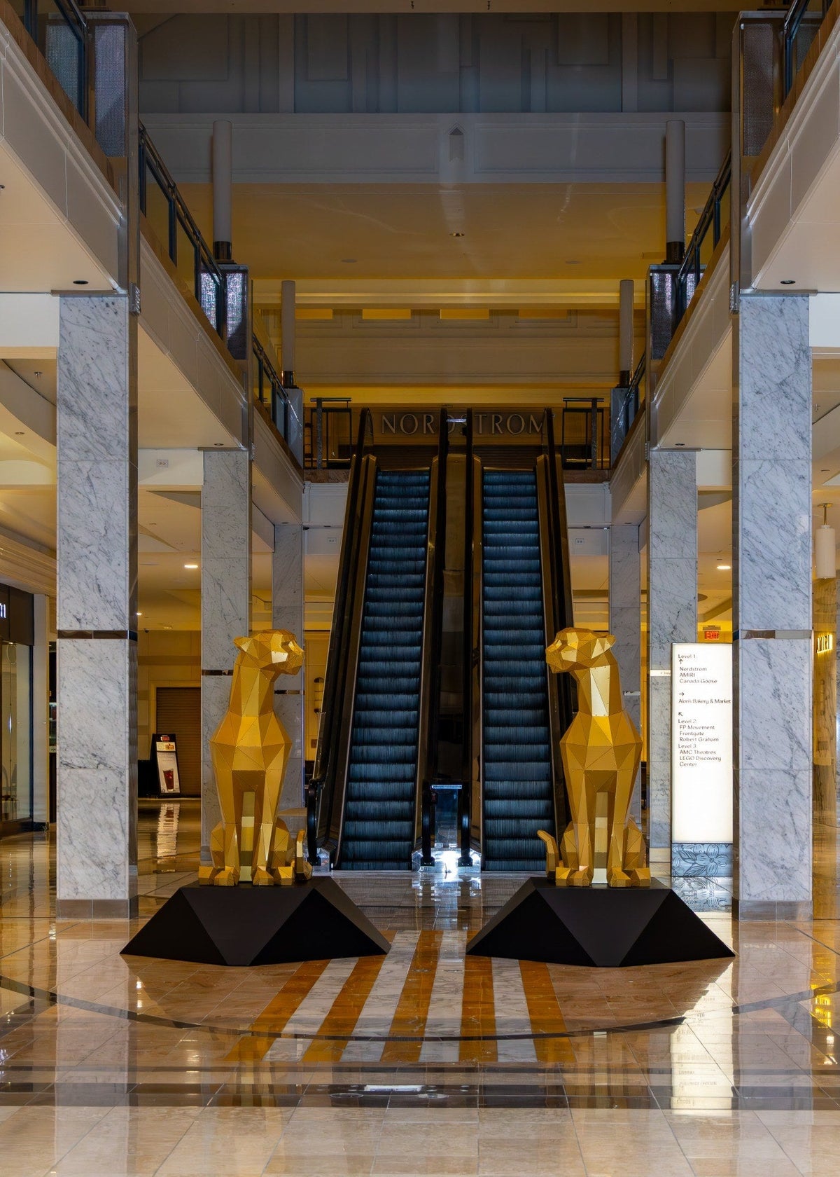 Phipps Plaza